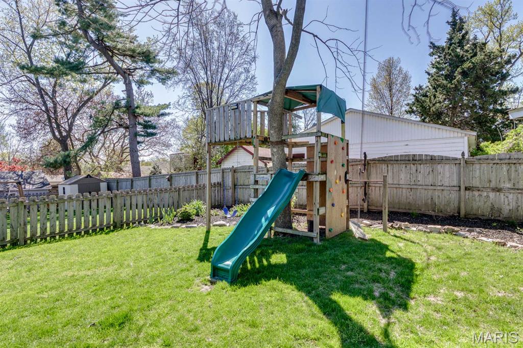 Tuxedo Park - Residential