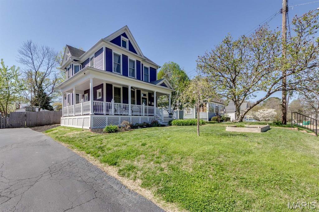 Photo of 732 Clark Avenue, Webster Groves, MO 63119 (MLS # 26019158)