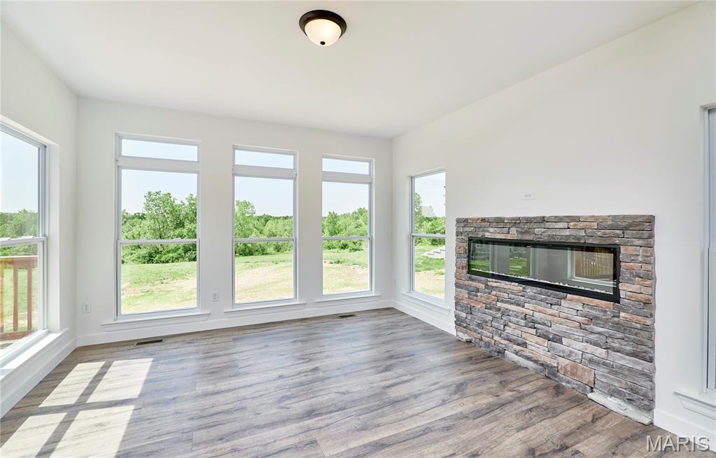 Stoneridge Villas - Residential