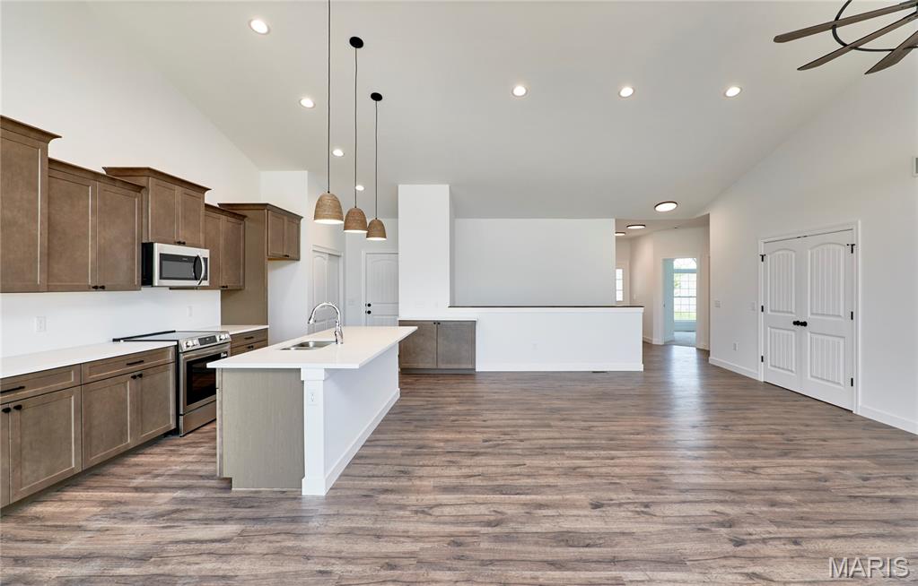 Stoneridge Villas - Residential
