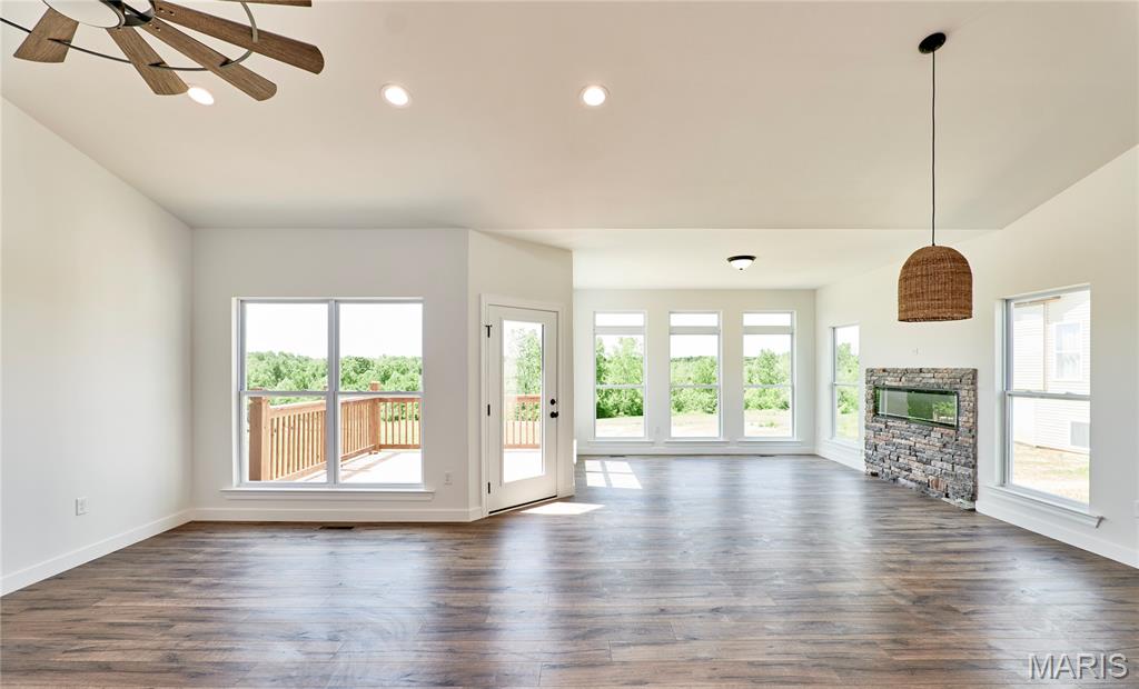 Stoneridge Villas - Residential