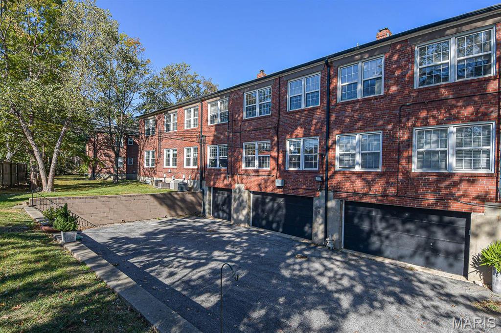 Clayshire Resub - Residential Lease