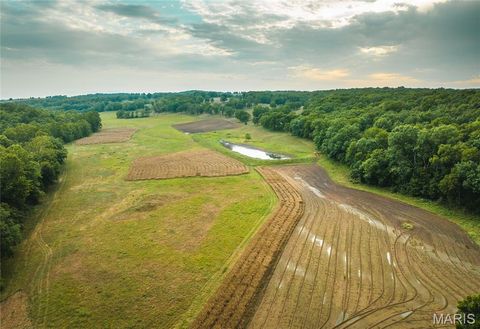 Photo of 0 Knobby Creek Lane, Edwards, MO 65326 (MLS # 26012410)