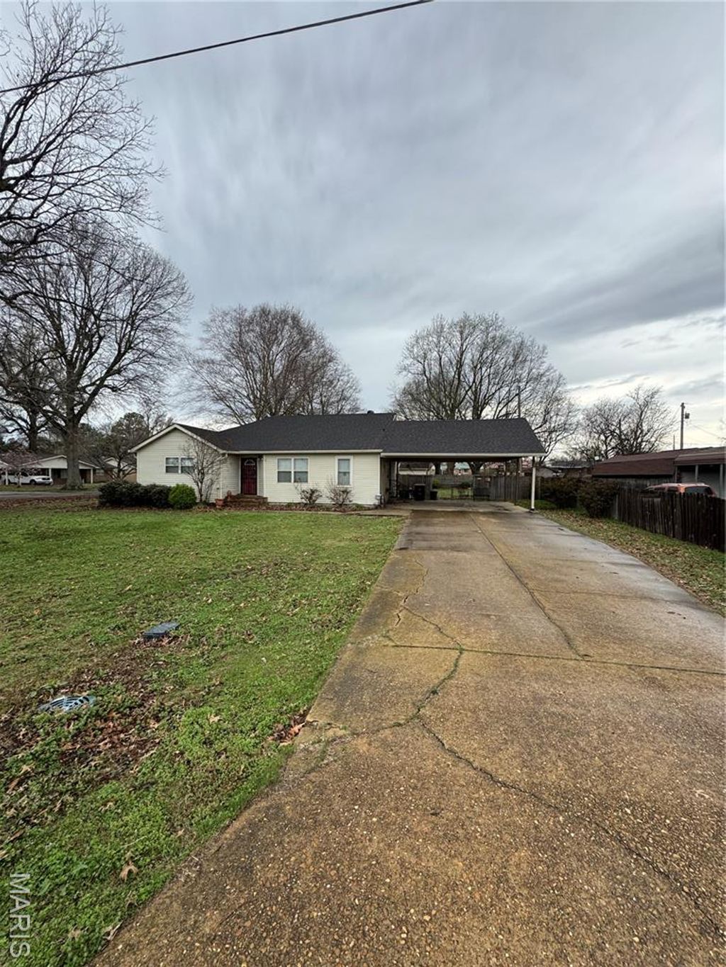 Photo of 301 N Cooter Road, Steele, MO 63877 (MLS # 26014146)