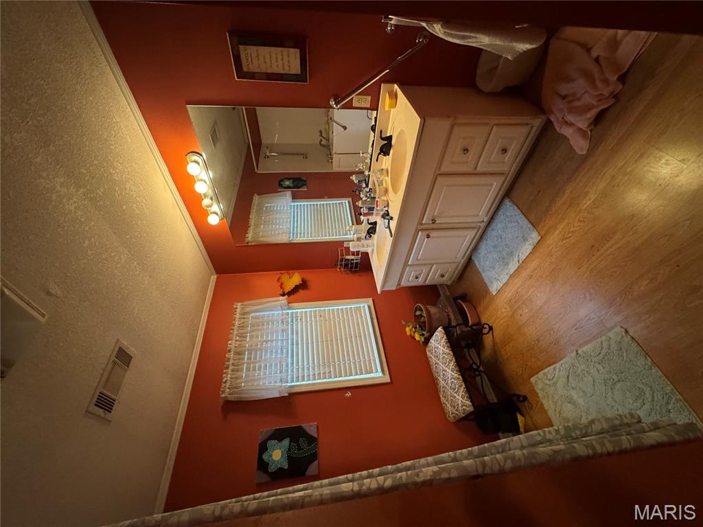 Stevens #4 - Residential