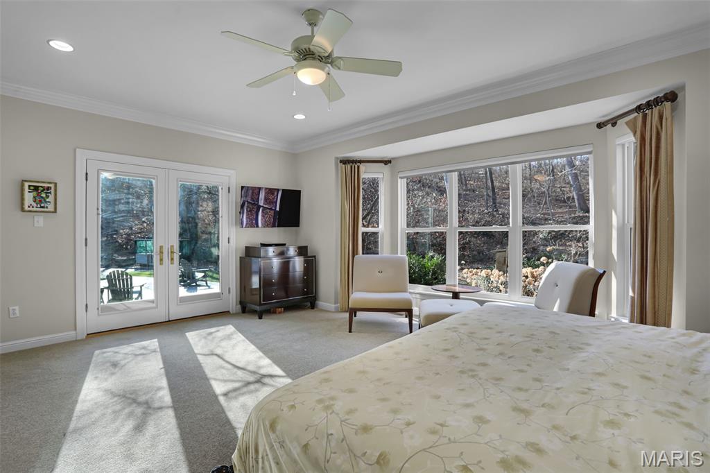 Country Club Green - Residential