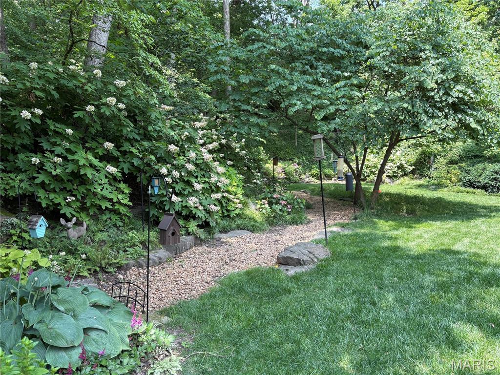 Country Club Green - Residential