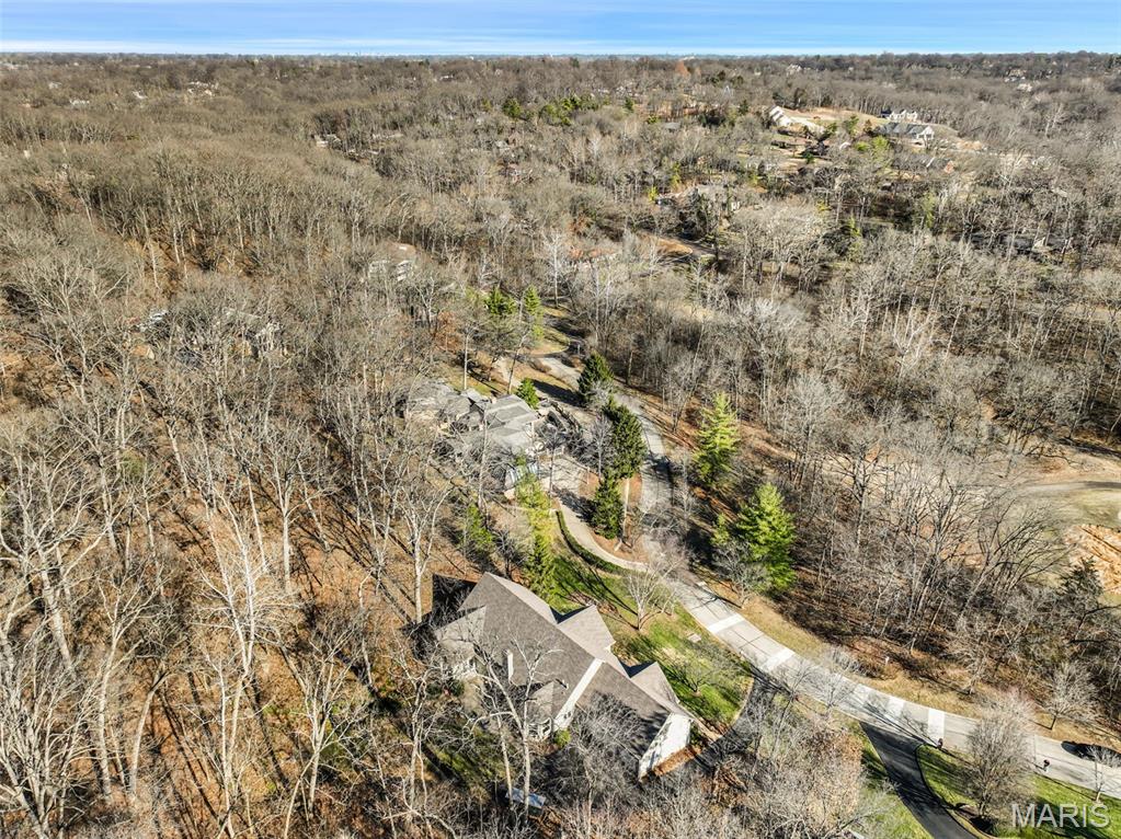 9515 Country Club Green