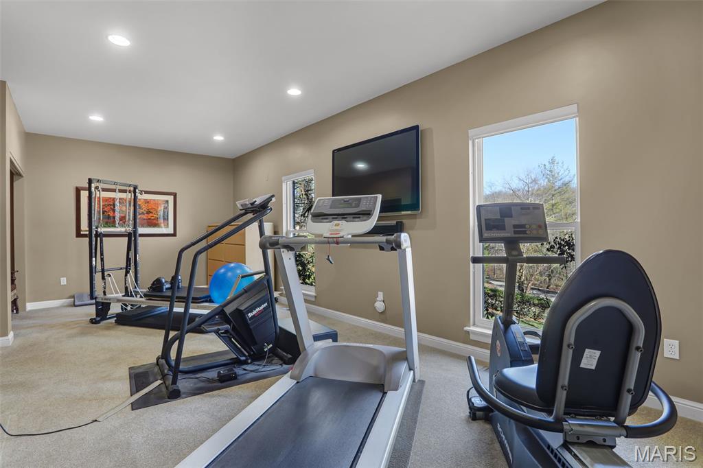 Country Club Green - Residential