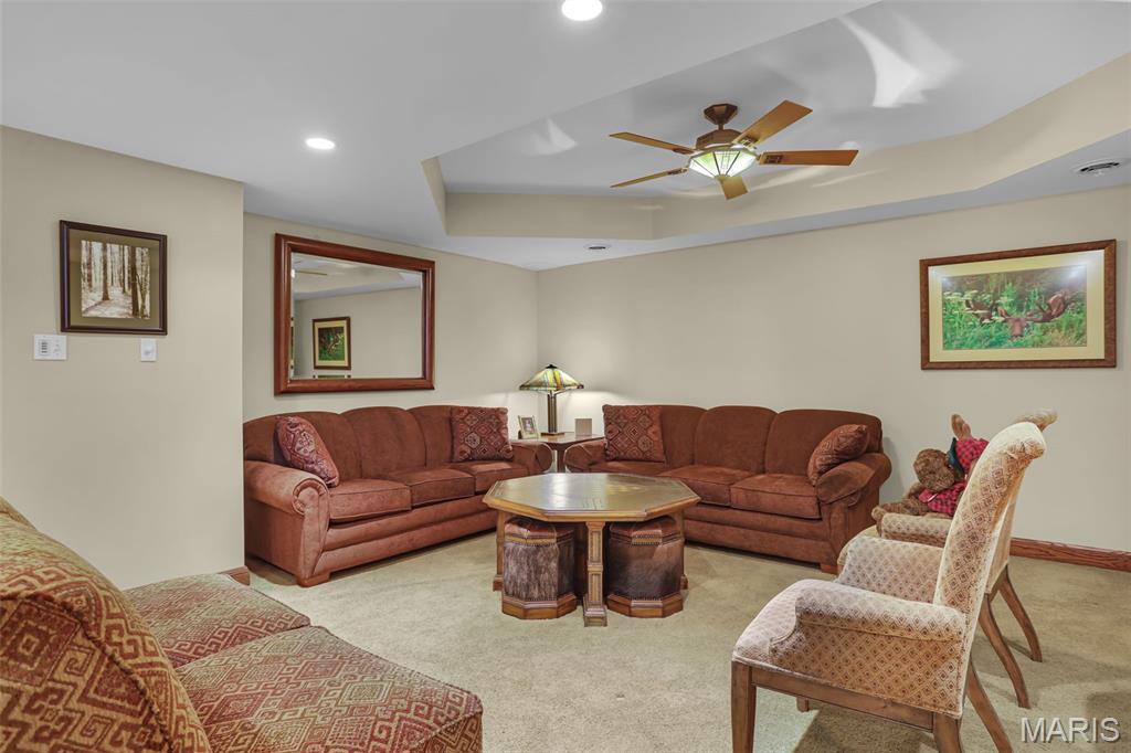 Country Club Green - Residential