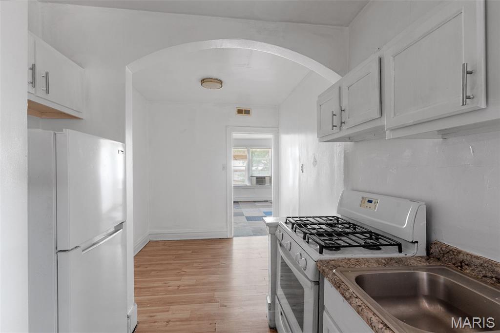 St Louis Commons Add - Residential Income