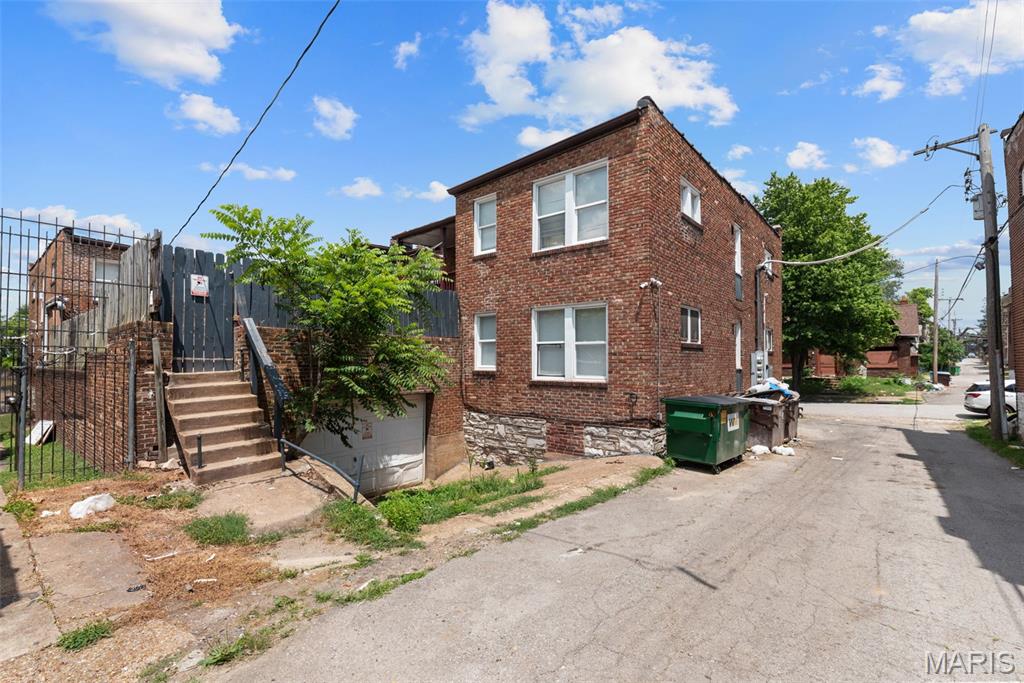 St Louis Commons Add - Residential Income