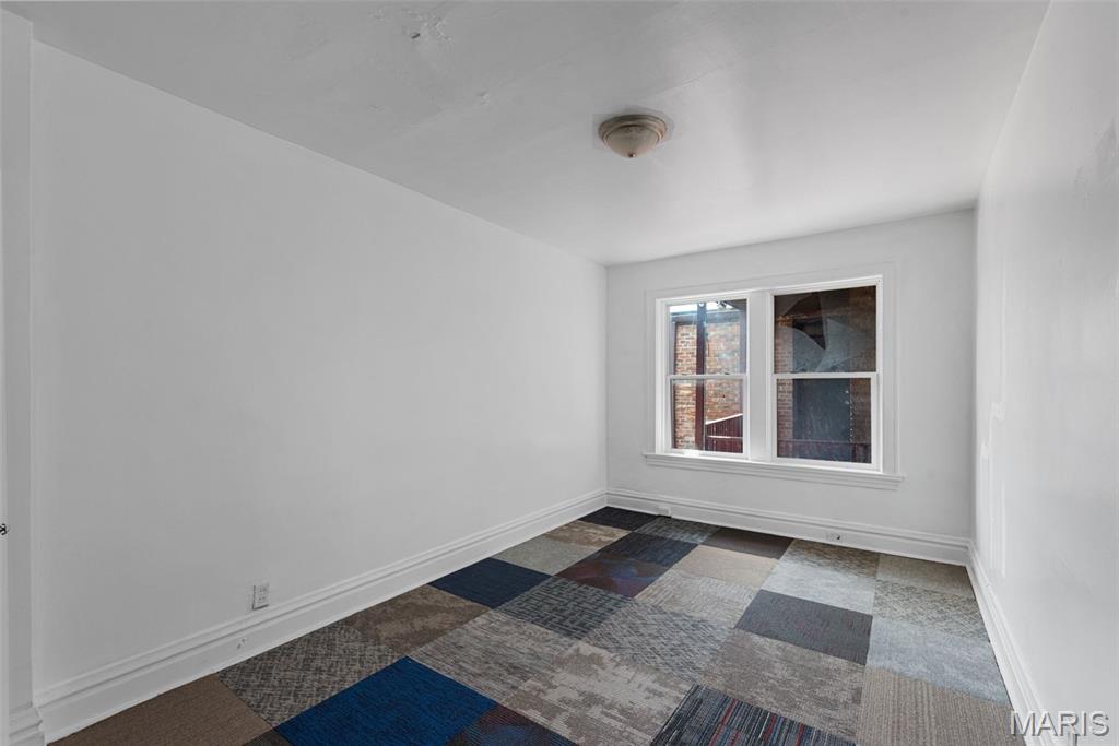 St Louis Commons Add - Residential Income