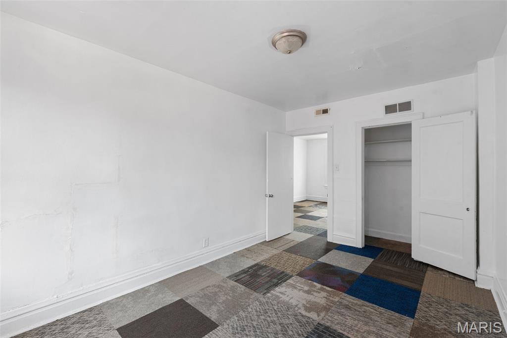 St Louis Commons Add - Residential Income