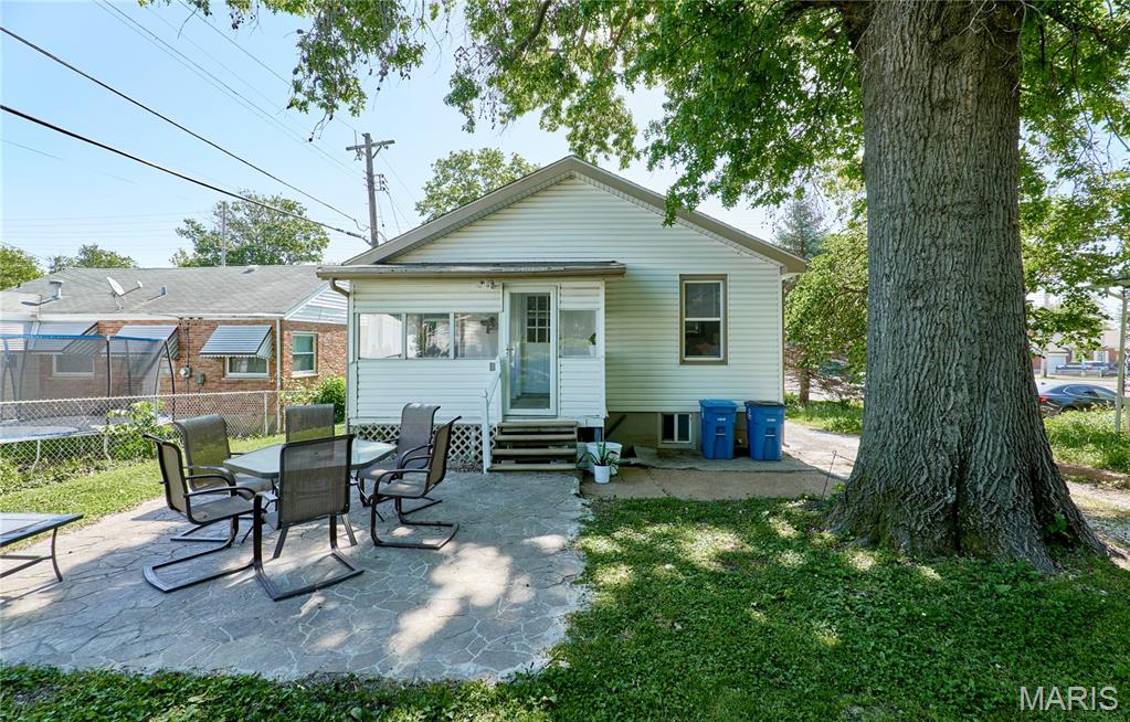 Mackenzie Tr - Residential