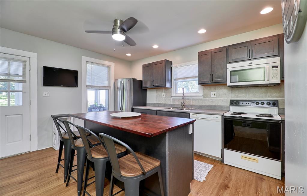 Mackenzie Tr - Residential