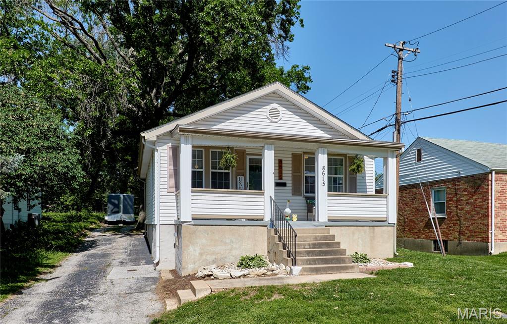 Mackenzie Tr - Residential