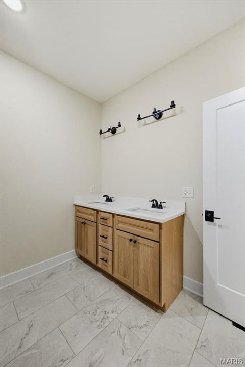 Tiny photo for 10095 Tour De Plomb Court, Potosi, MO 63664 (MLS # 26058009)