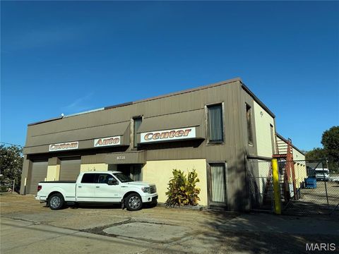 11721 Dorsett Road Maryland Heights MO 63043