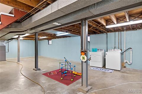 Tiny photo for 5521 Murdoch Avenue, St Louis, MO 63109 (MLS # 26031307)