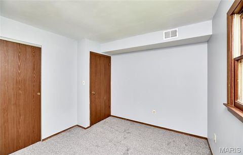 Tiny photo for 239 Kuhne Boulevard, Troy, MO 63379 (MLS # 26024511)