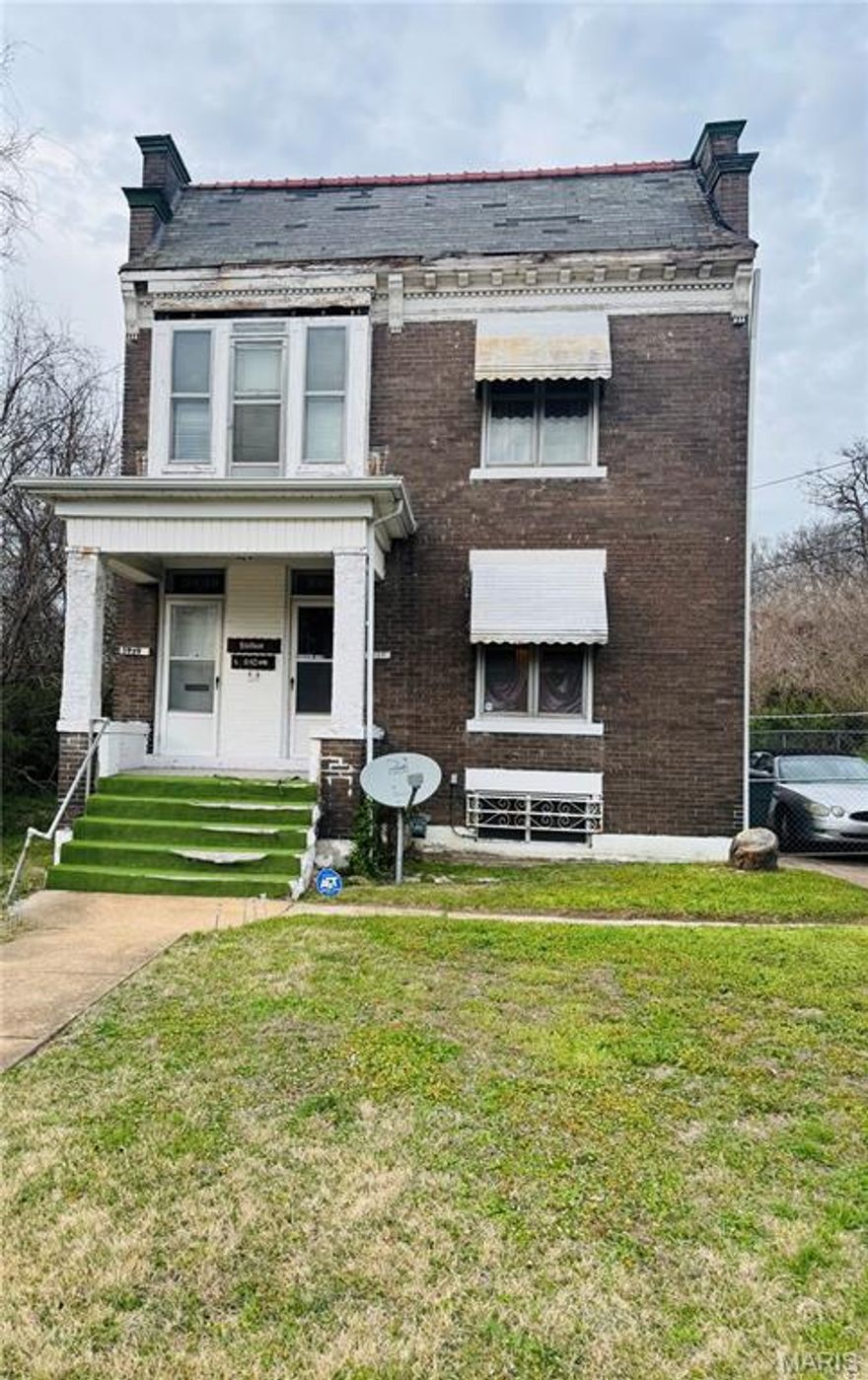 First time on the market in over 50 plus years. Value-add duplex opportunity in the West End with rare features and flexible living potential. Property includes original hardwood floors, two enclosed back porches, and a basement with additional living space and kitchenette, ideal for extended use or entertaining. Off-street parking and a detached 4-car garage add significant utility, though the garage is being sold as-is with condition and access unknown.
Property will require renovation, including a new roof, and is being sold strictly as-is. Potential for conversion to a spacious 2,600 sqft single-family residence. Ideal for investors or buyers looking to create value in a developing area.
Property is owner-occupied. Showings by appointment only—agent must accompany client. Professional photos coming soon.
Submit all offers to keaira@myrealestatematchmakers.com with proof of funds. Happy showing!