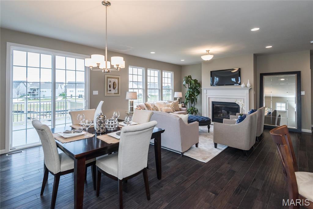 Ryehill Manor - Residential