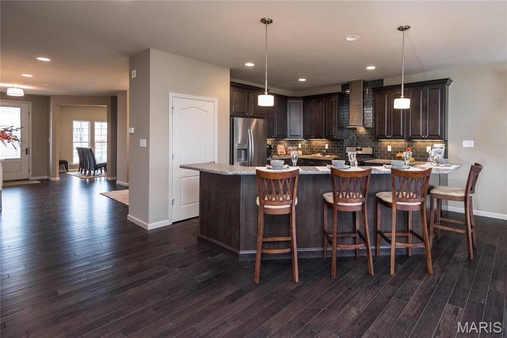 Ryehill Manor - Residential