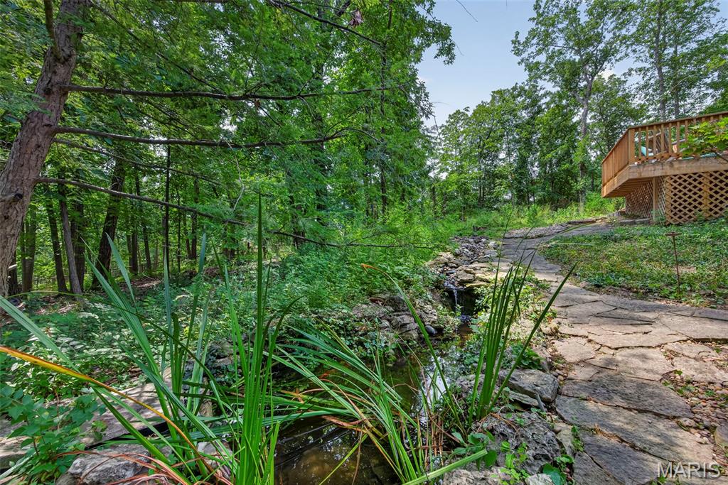 8 Rockwood Forest View