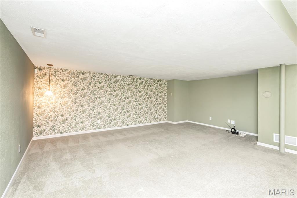 Winter Valley 02 - Residential