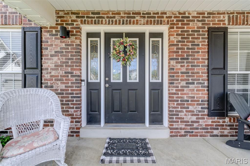 Photo of 4 Windbriar Court, St Peters, MO 63376 (MLS # 26022072)