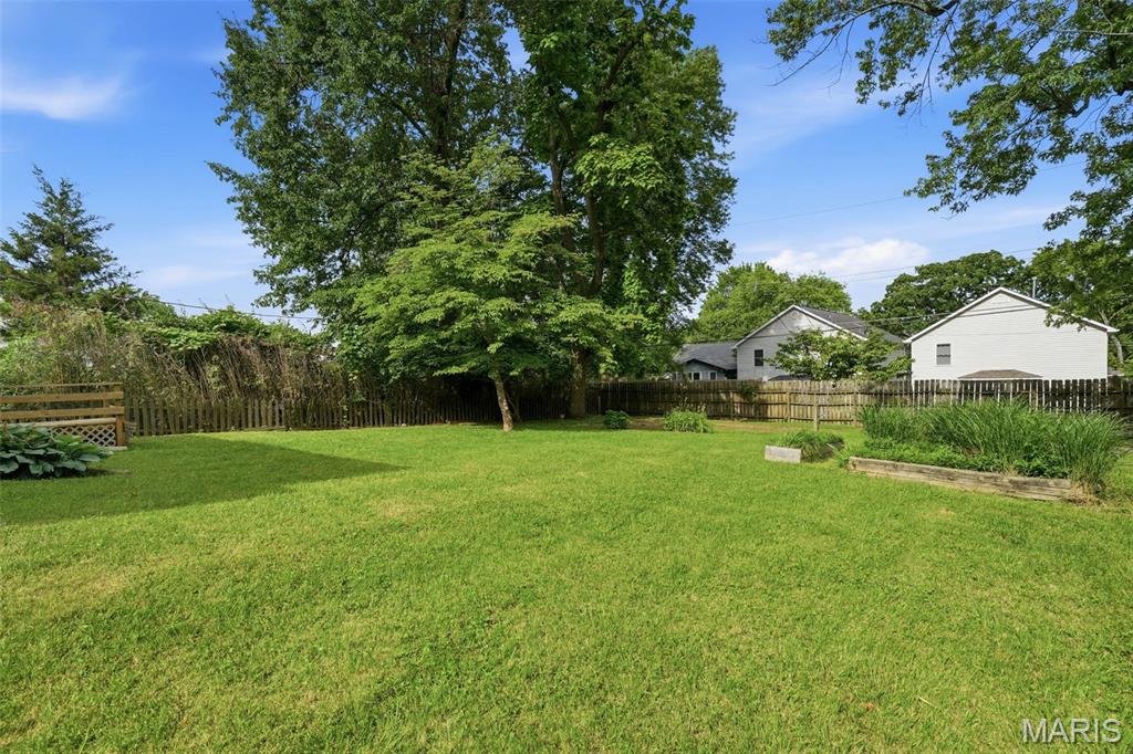 Colonial Village - Residential