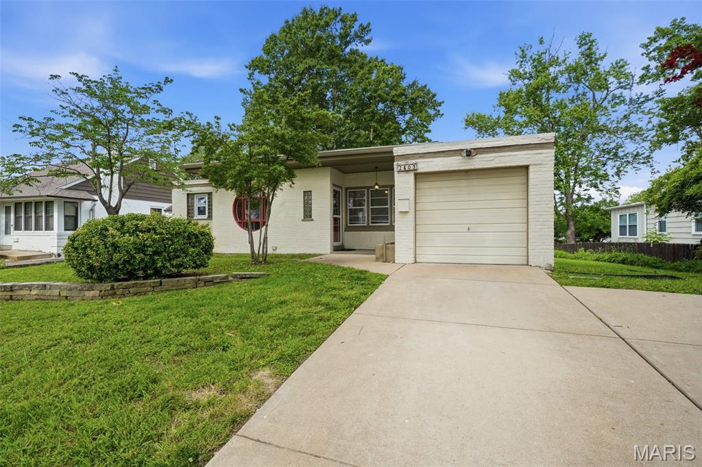 Colonial Village - Residential