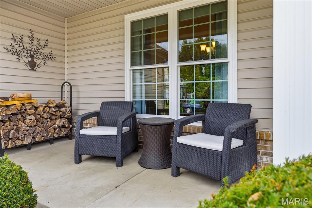 Photo of 1669 Summit Terrace Court, Fenton, MO 63026 (MLS # 26066865)