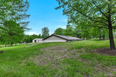 Tiny photo for 2428 E Highway 47, Winfield, MO 63389 (MLS # 26029111)