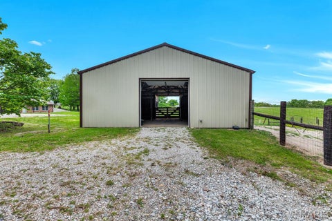 Tiny photo for 2428 E Highway 47, Winfield, MO 63389 (MLS # 26029111)