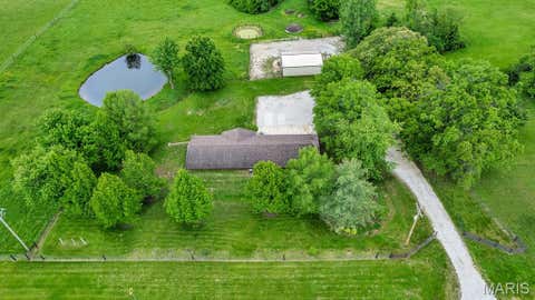 Tiny photo for 2428 E Highway 47, Winfield, MO 63389 (MLS # 26029111)