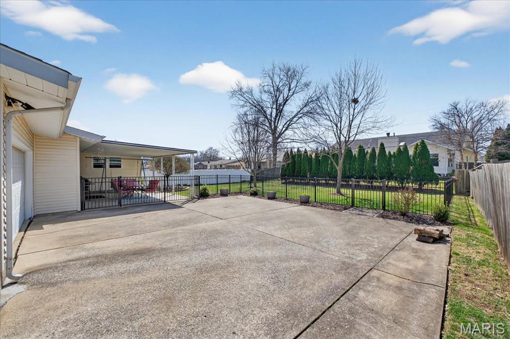 Dardenne Lake Estate - Residential