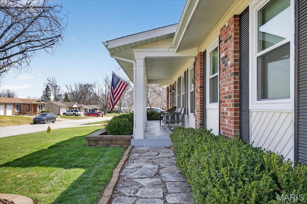 Dardenne Lake Estate - Residential