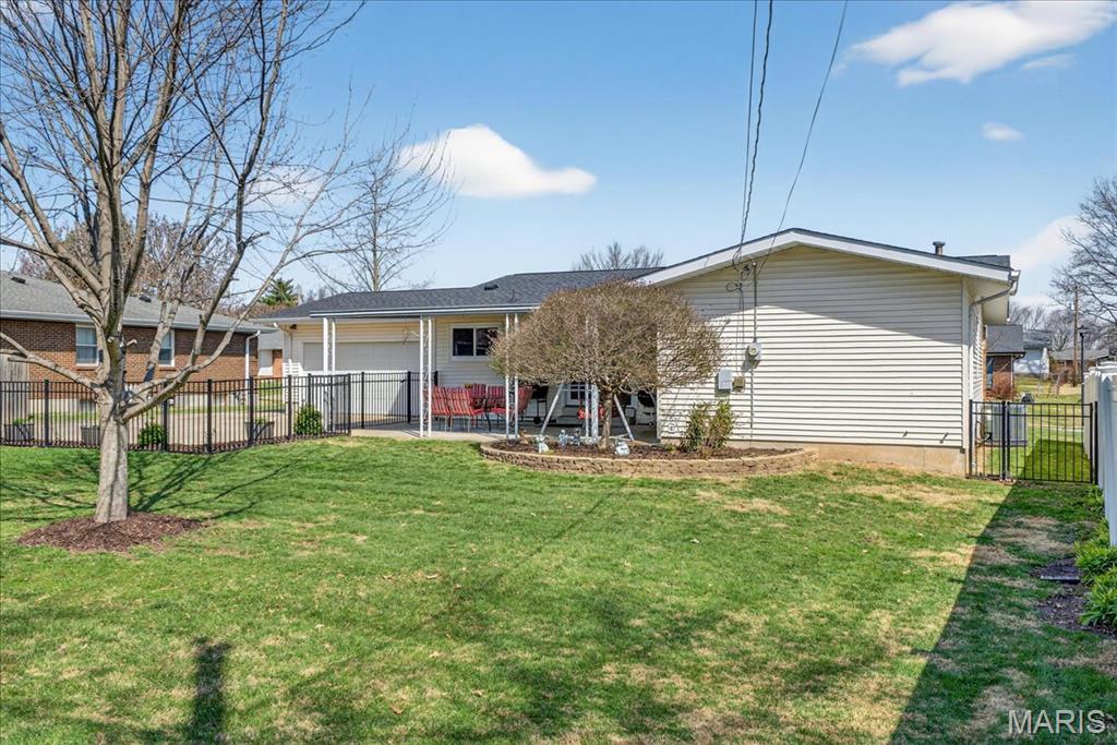 Dardenne Lake Estate - Residential