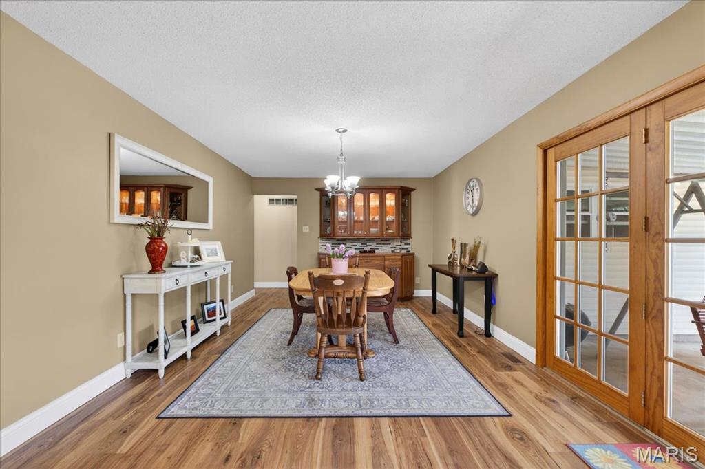 Dardenne Lake Estate - Residential