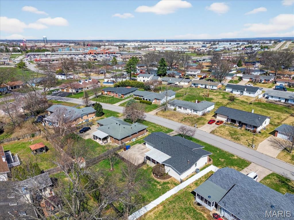 Dardenne Lake Estate - Residential