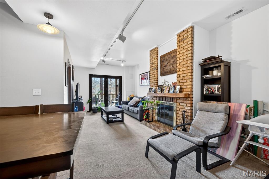 Birnamwood Condo Ph 3 Amd - Residential