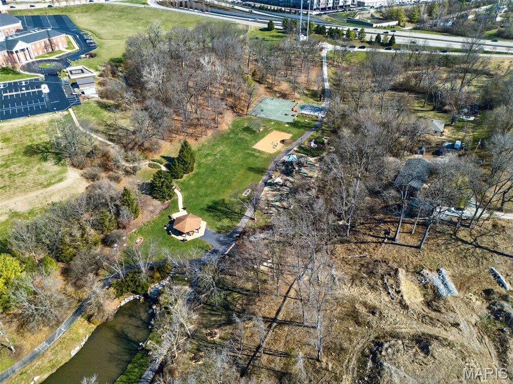 Birnamwood Condo Ph 3 Amd - Residential