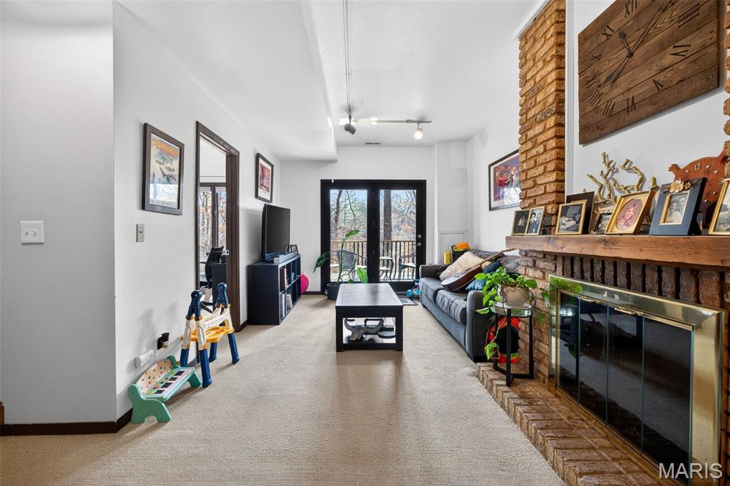 Birnamwood Condo Ph 3 Amd - Residential