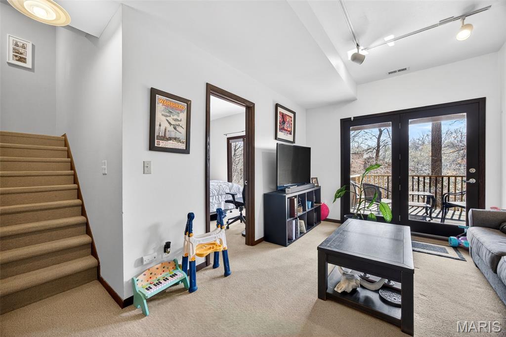 Birnamwood Condo Ph 3 Amd - Residential