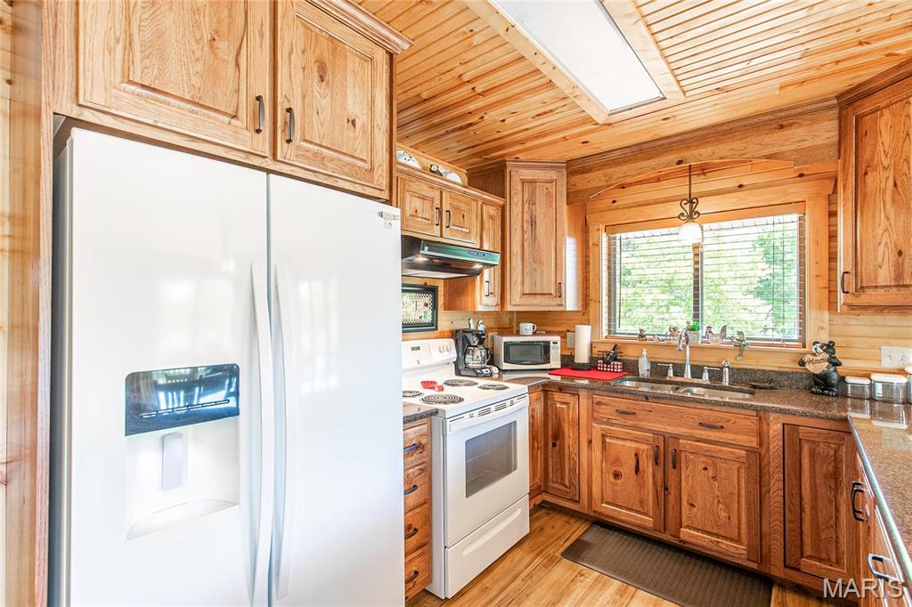 NON SUBDIVISION - Residential