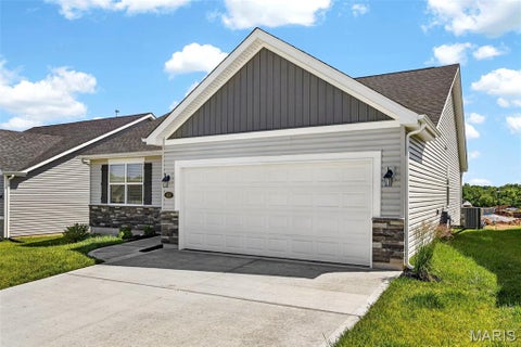 Tiny photo for 833 Cedarwood Drive, Moscow Mills, MO 63362 (MLS # 26033096)