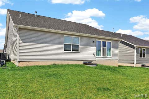 Tiny photo for 833 Cedarwood Drive, Moscow Mills, MO 63362 (MLS # 26033096)