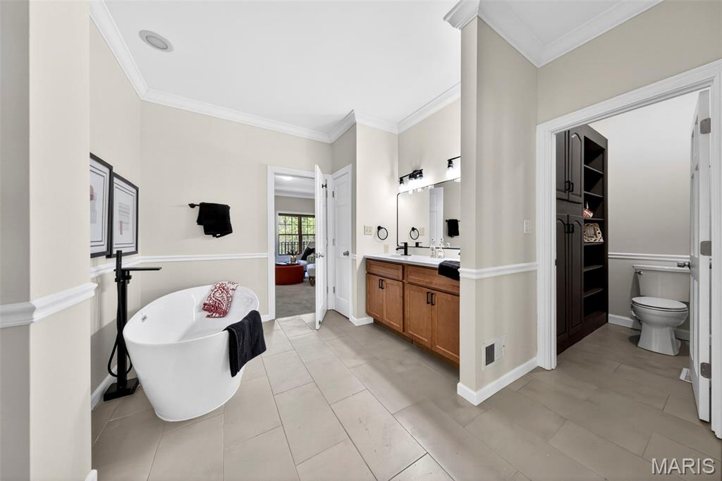 Thunder Mountain One - Residential